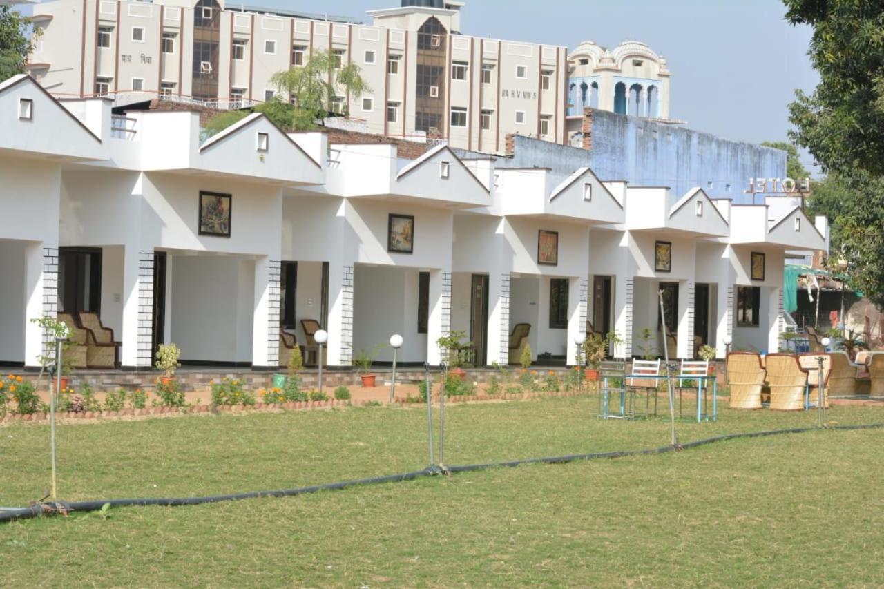 Mango Tree Resort Pushkar Bagian luar foto